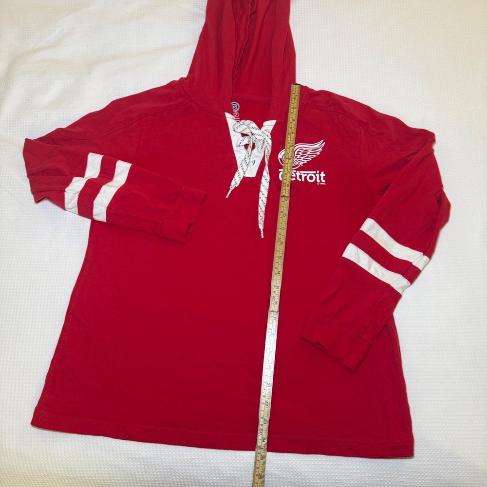 NHL Detroit Red Wings Lace Up Hoodie Youth Large 12/14 Red Long Sleeve Shirt - Picture 2 of 9